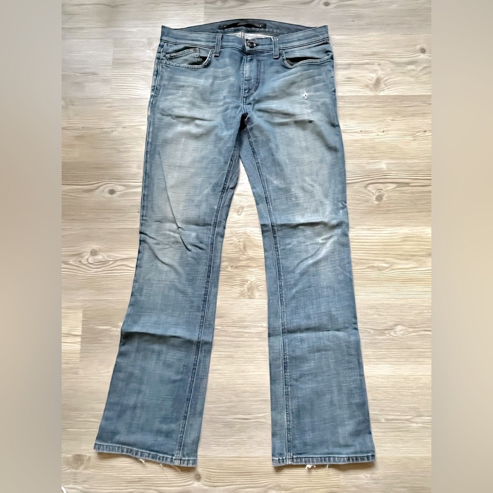 Joe’ Jeans Rocker Fit